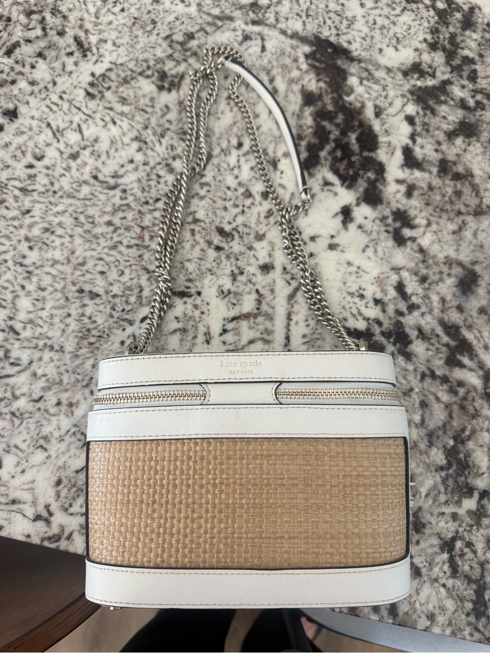 kate spade White and Natural Woven Chain Shoulder Bag